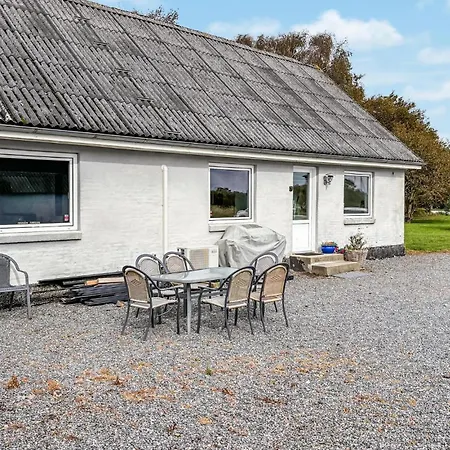 Ferienhaus Gorgeous In With Kitchen Oster Assels